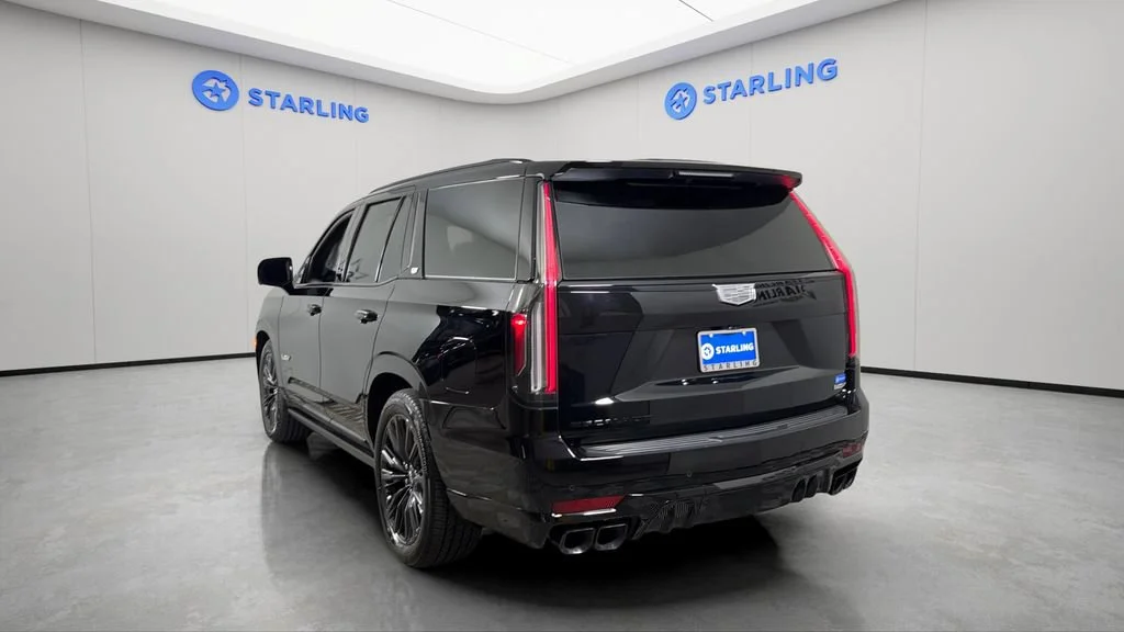 Used 2023 BLACK RAVEN Cadillac AWD V-Series image 7