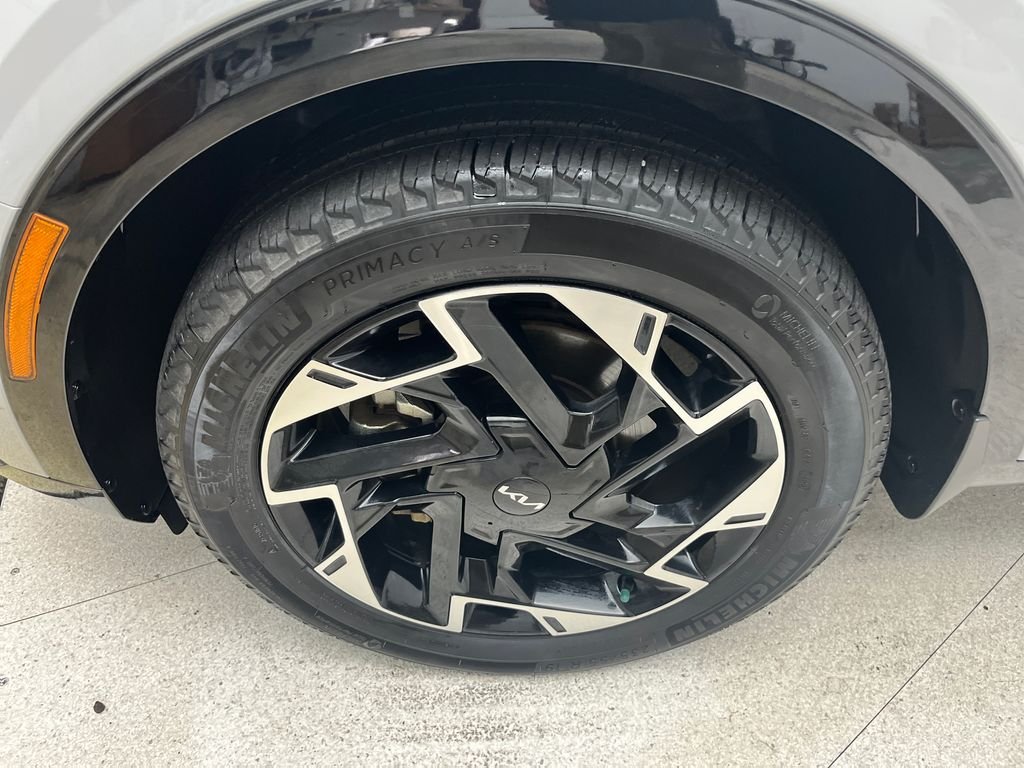 Used 2024 Gray Kia SX-Prestige image 9
