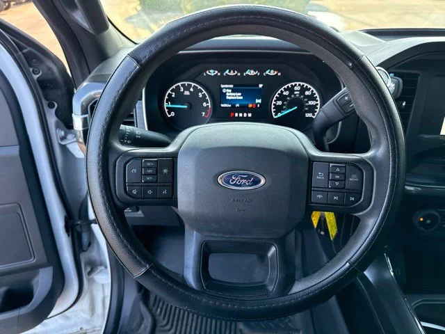 Used 2021 Oxford White Ford XL image 15