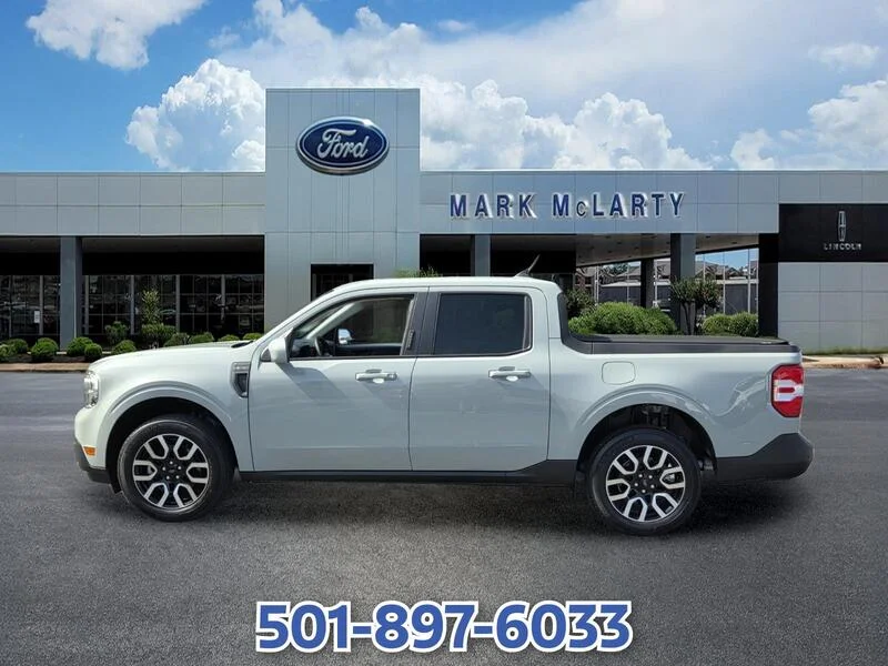 Used 2022 Cactus FORD LARIAT FWD SUPERCREW image 2