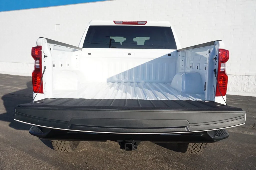New 2026 Summit White Chevrolet Custom Trail Boss image 26