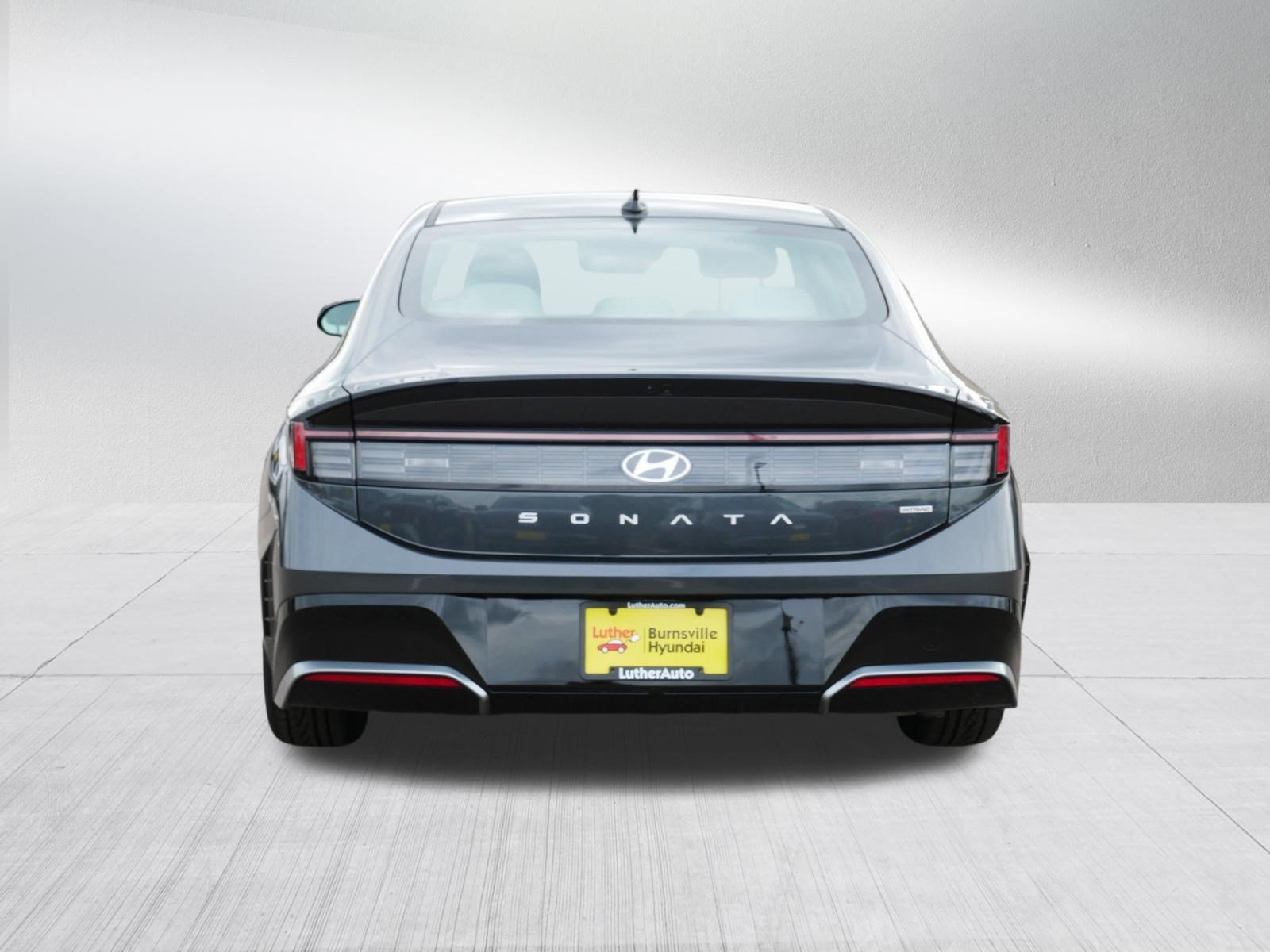 2025 Hyundai Sonata SEL - Photo 6