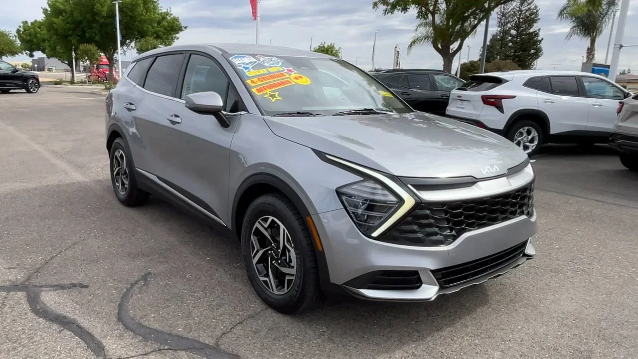 2024 Kia Sportage LX