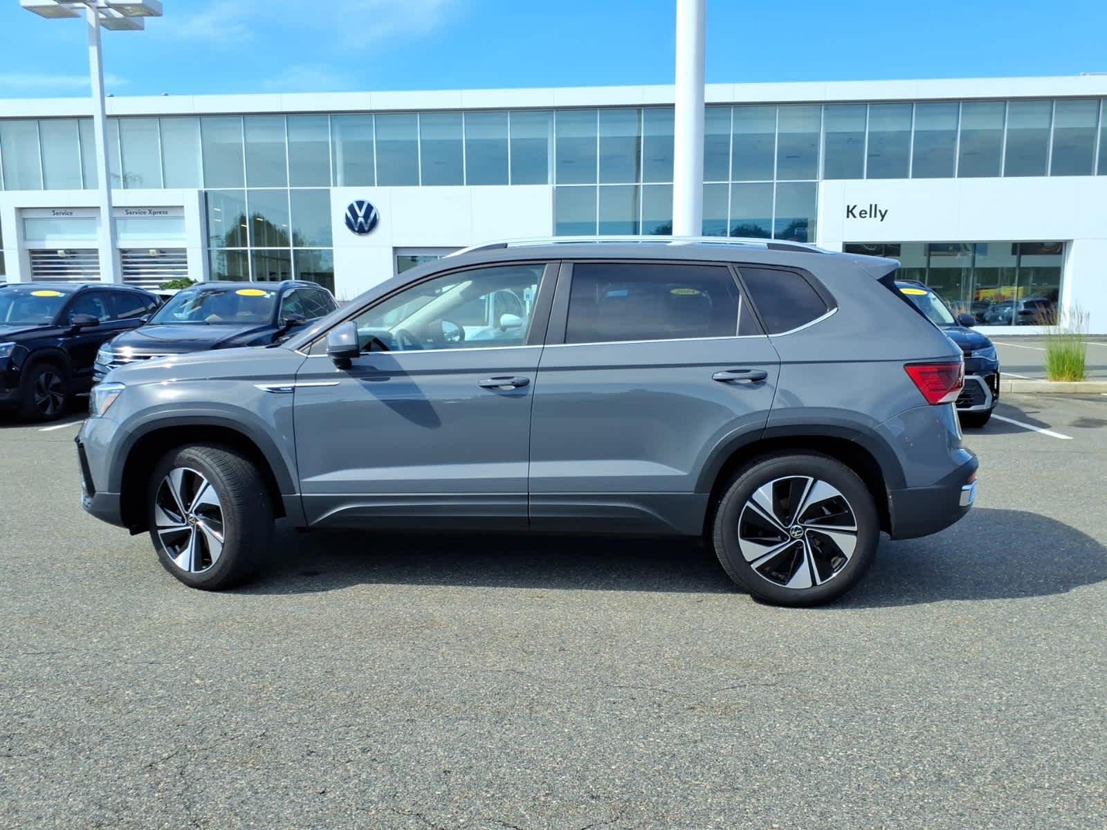 Certified Used 2024 Pure Gray Volkswagen SE image 8