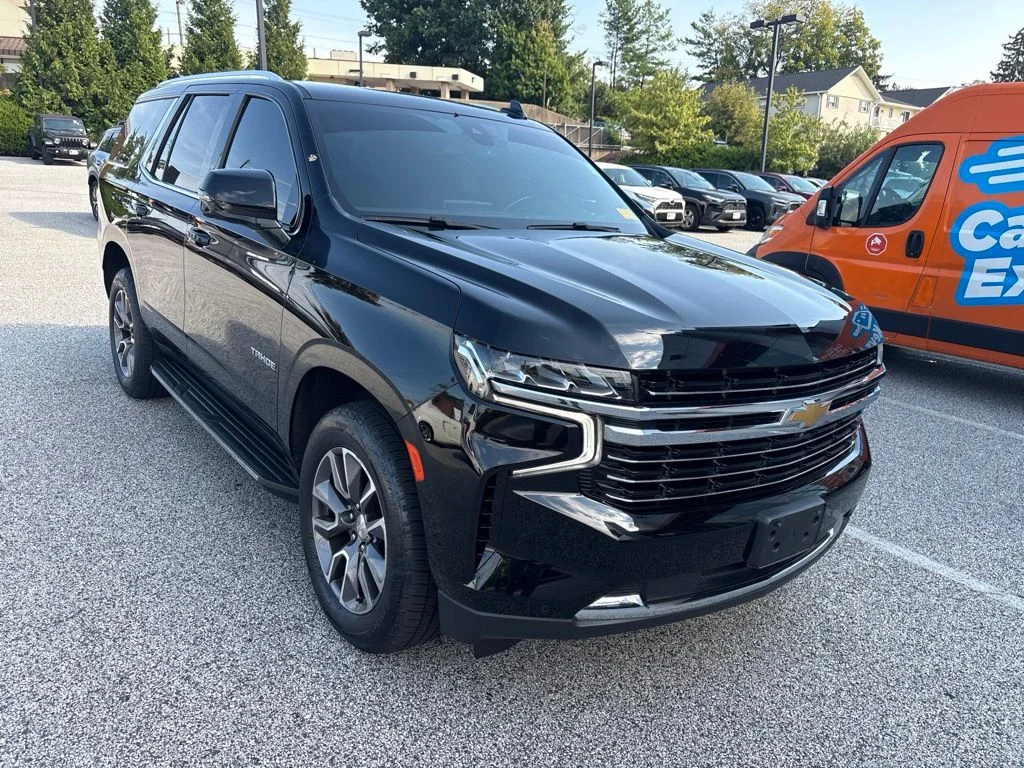 Used 2022 Black Chevrolet LT image 2