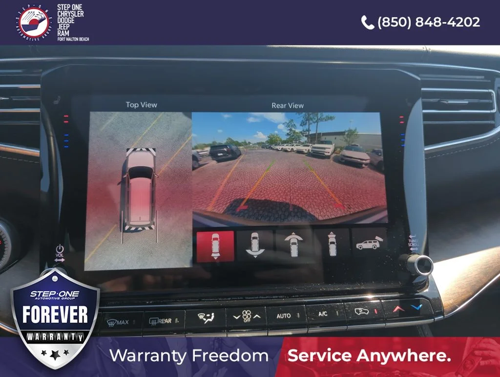 Used 2024 Black Jeep Base image 25