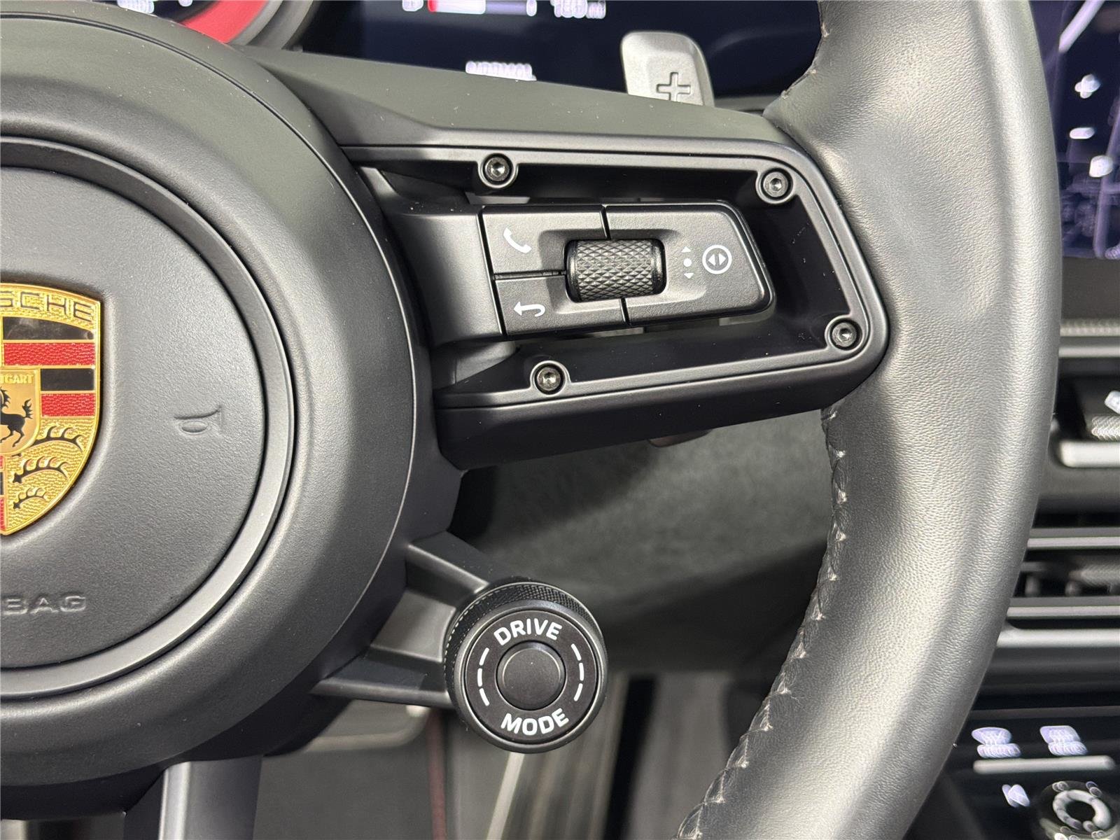 Used 2022  Porsche Carrera S image 27