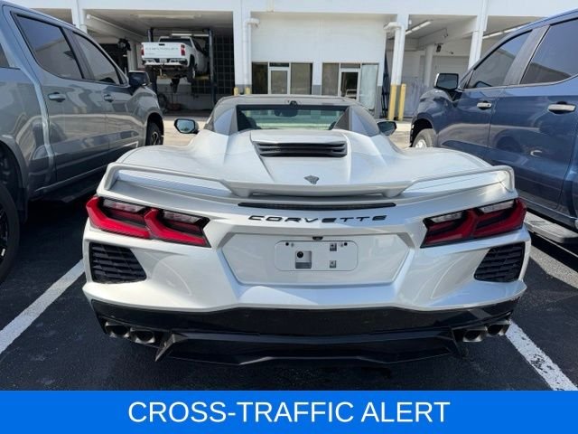 Used 2020 Silver Chevrolet Stingray image 4