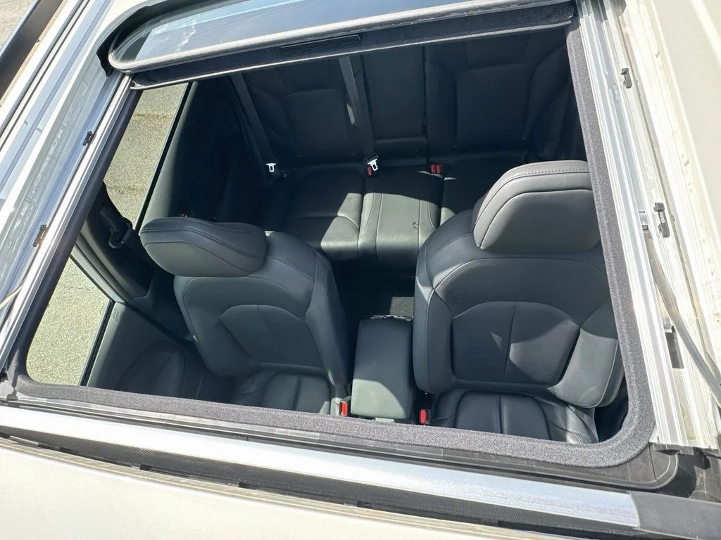 Used 2025 White Subaru Limited image 28