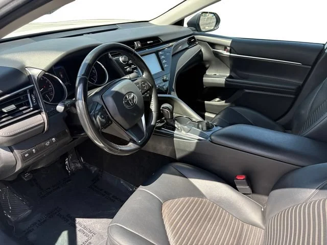 Used 2019 White Toyota SE image 12