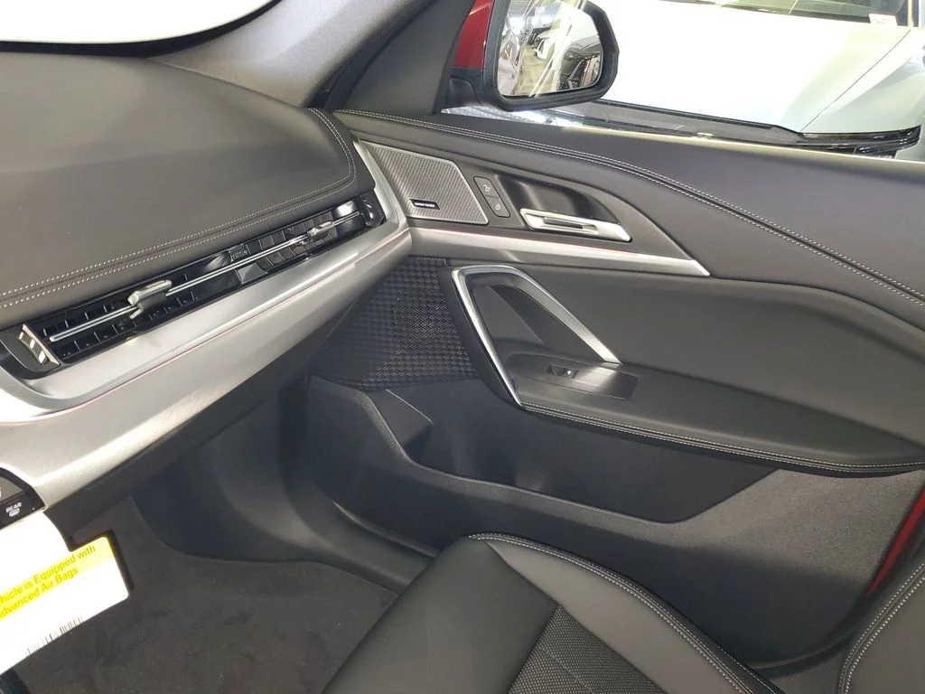 Used 2026 Red BMW xDrive28i image 20