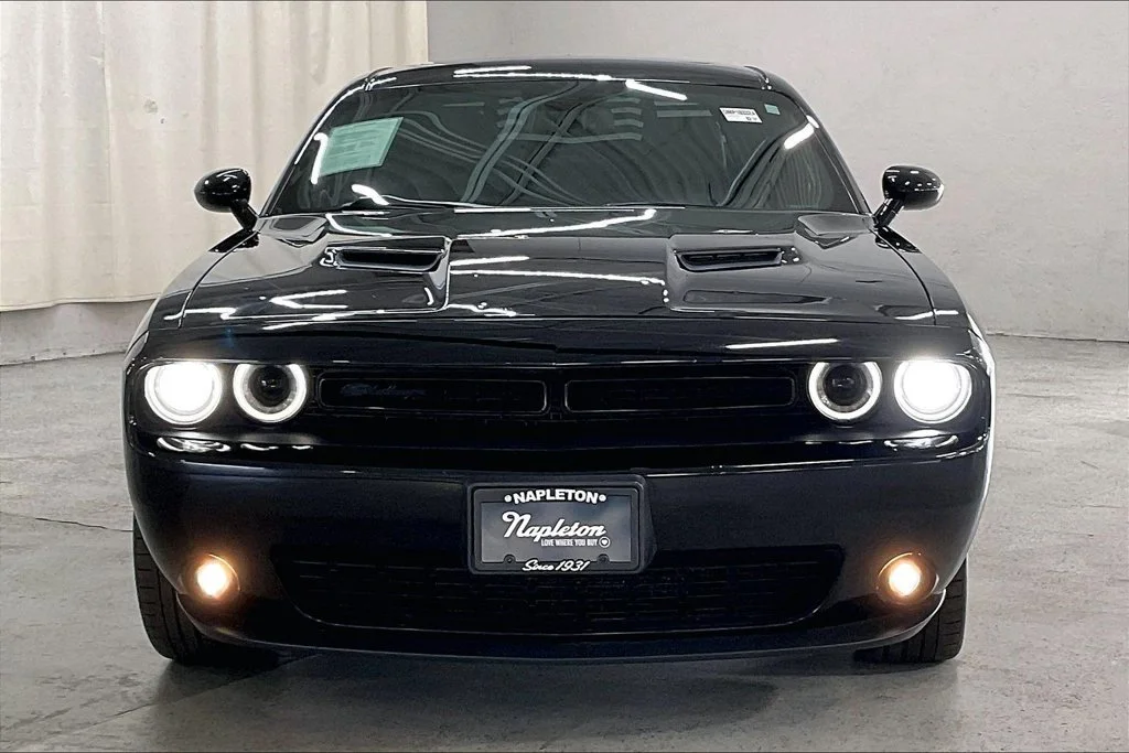 2C3CDZAG5NH191942