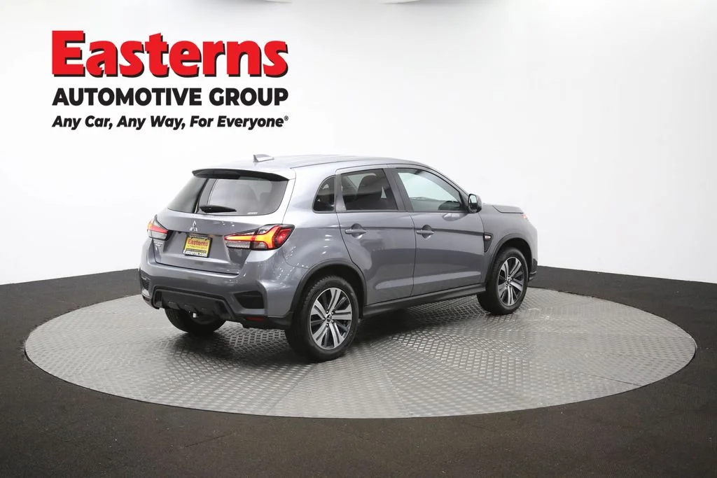 Used 2024 Gray Mitsubishi 2.0 ES image 40
