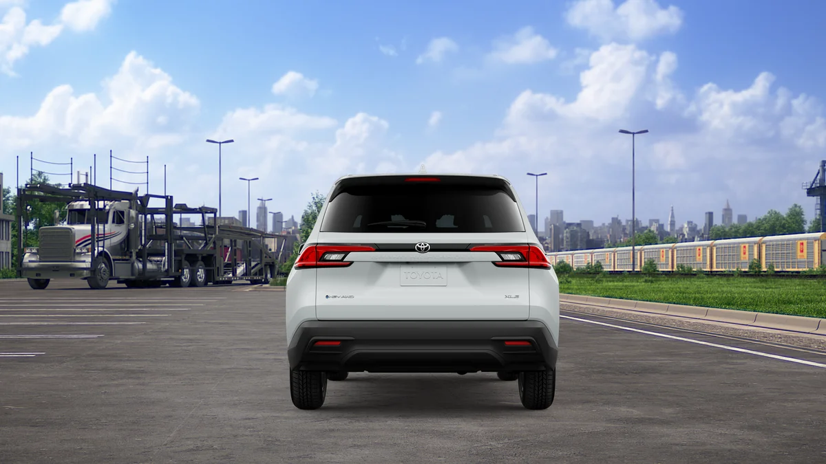 New 2026 Wind Chill Pearl Toyota Hybrid XLE image 8