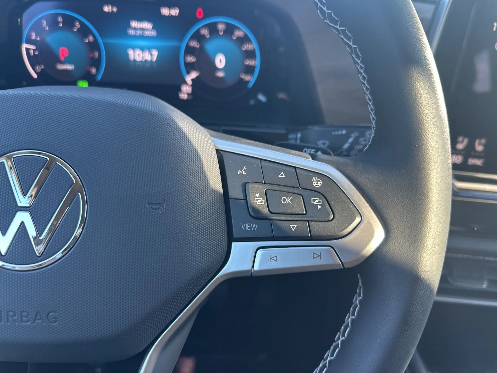 2026 Volkswagen Atlas SE w/Tech - Photo 16