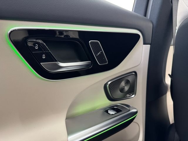 New 2026  Mercedes-Benz C 300 image 40