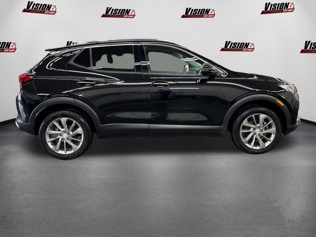 Used 2023 Black Buick Essence image 4