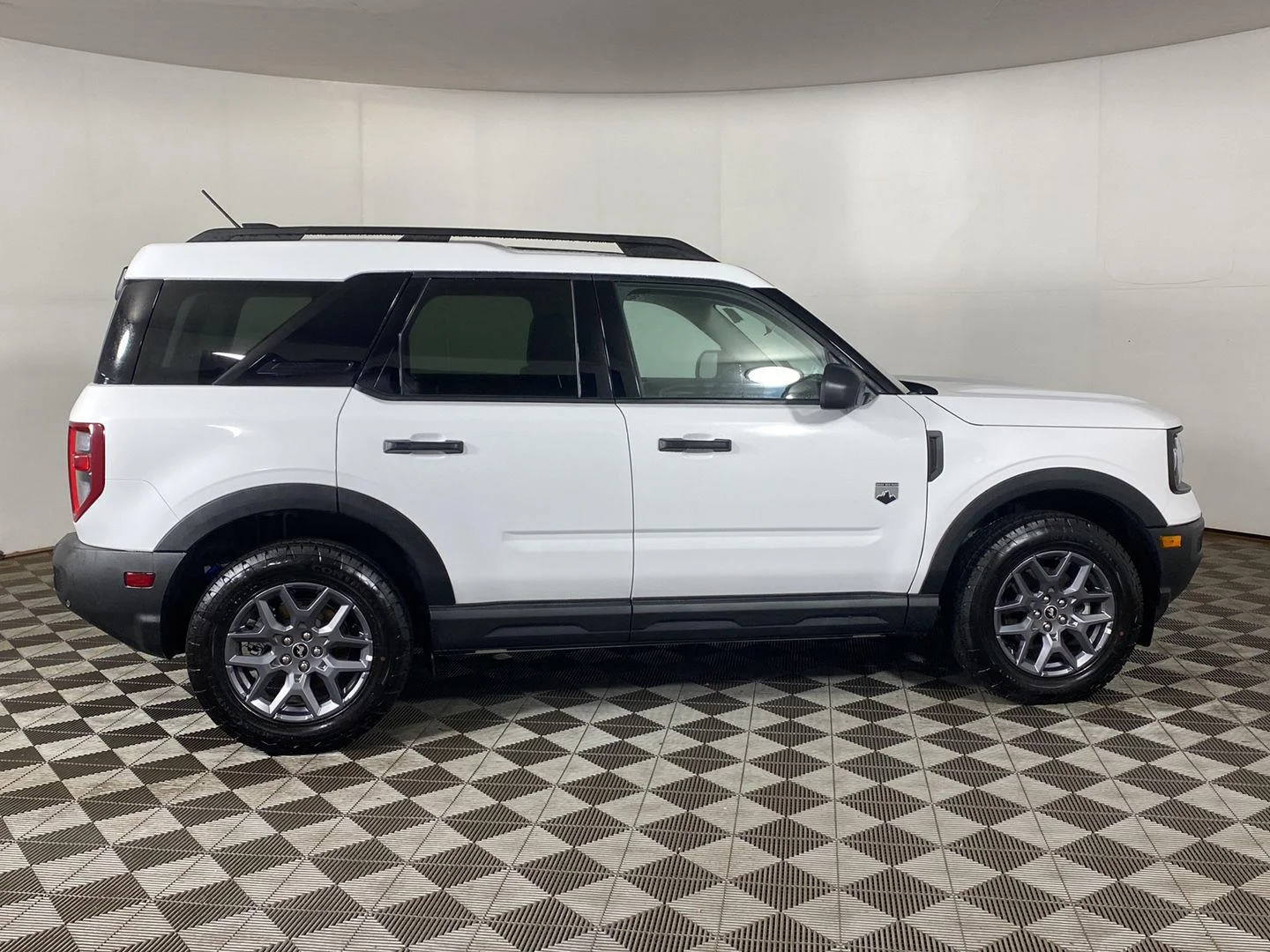 New 2026 Oxford White Ford Big Bend image 21