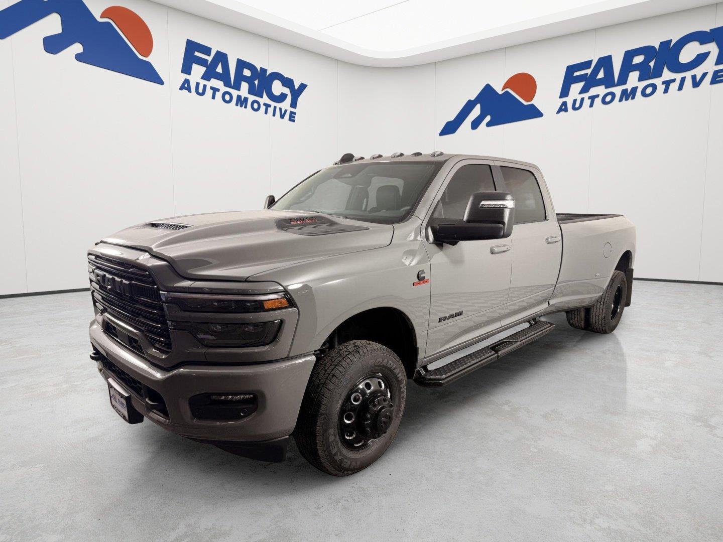 New 2026 Ceramic Gray Clear-Coat Exterior Paint RAM Laramie image 1
