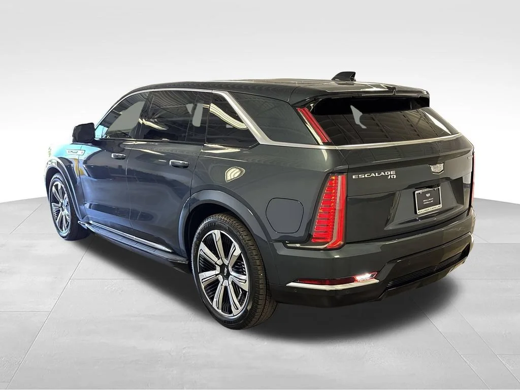 2025 Cadillac Escalade IQ Luxury 1 - Photo 13