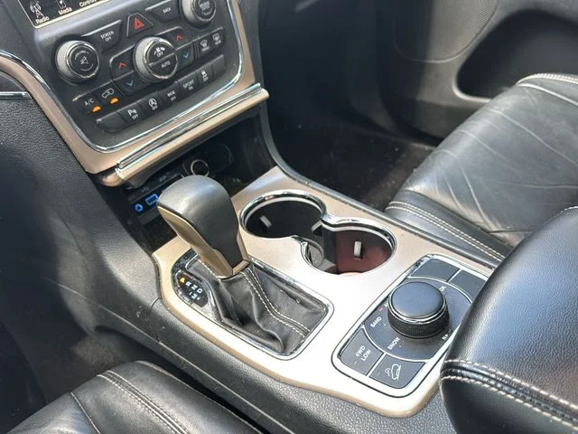 Used 2017 Black Jeep Limited image 18