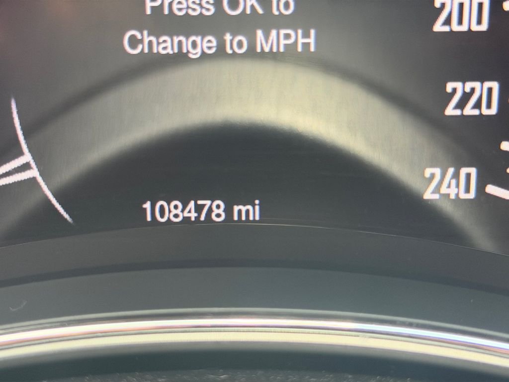 Used 2015 Silver Dodge R/T image 19