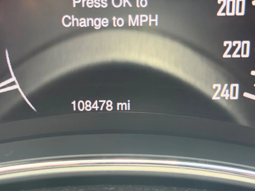 Used 2015 Silver Dodge R/T image 19