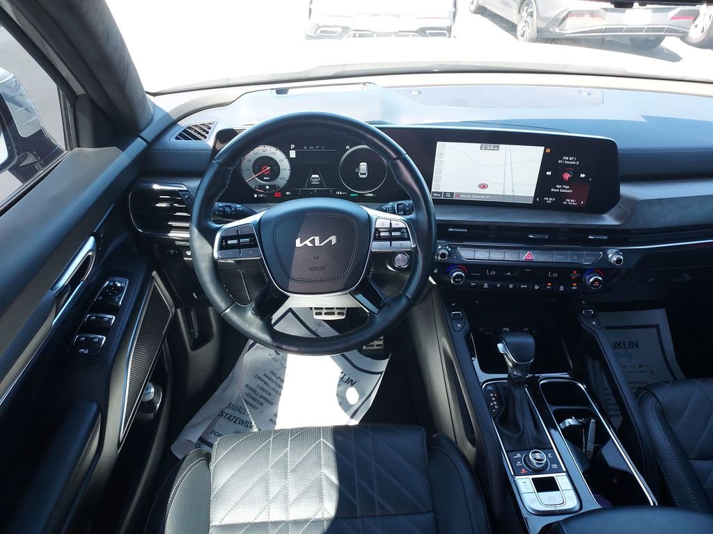 Used 2025 Gray Kia SX-Prestige X-Pro image 16
