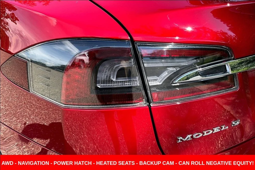 Used 2018 Red Tesla 100D image 26