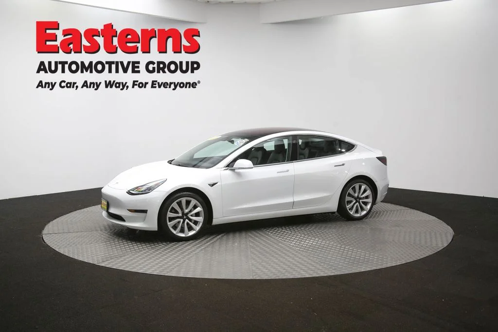 Used 2018 White Tesla Long Range image 56