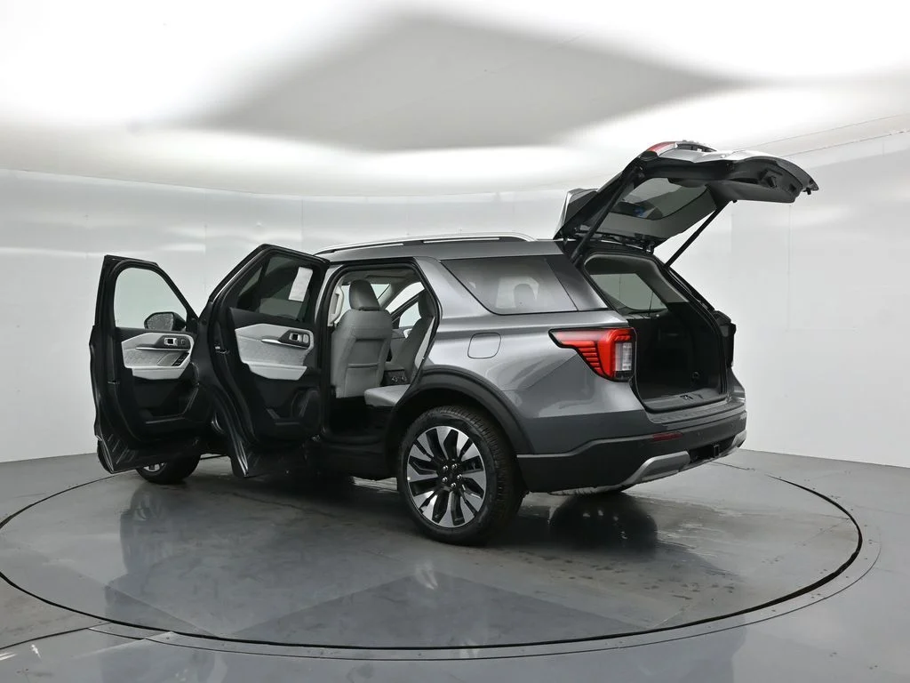 New 2026 Carbonized Gray Metallic Ford Platinum image 35