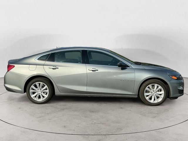 Used 2023 Gray Chevrolet LT image 4