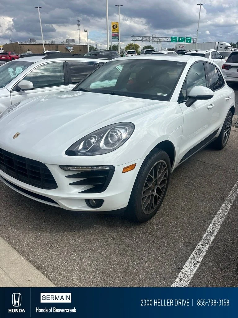 2016 Porsche Macan S