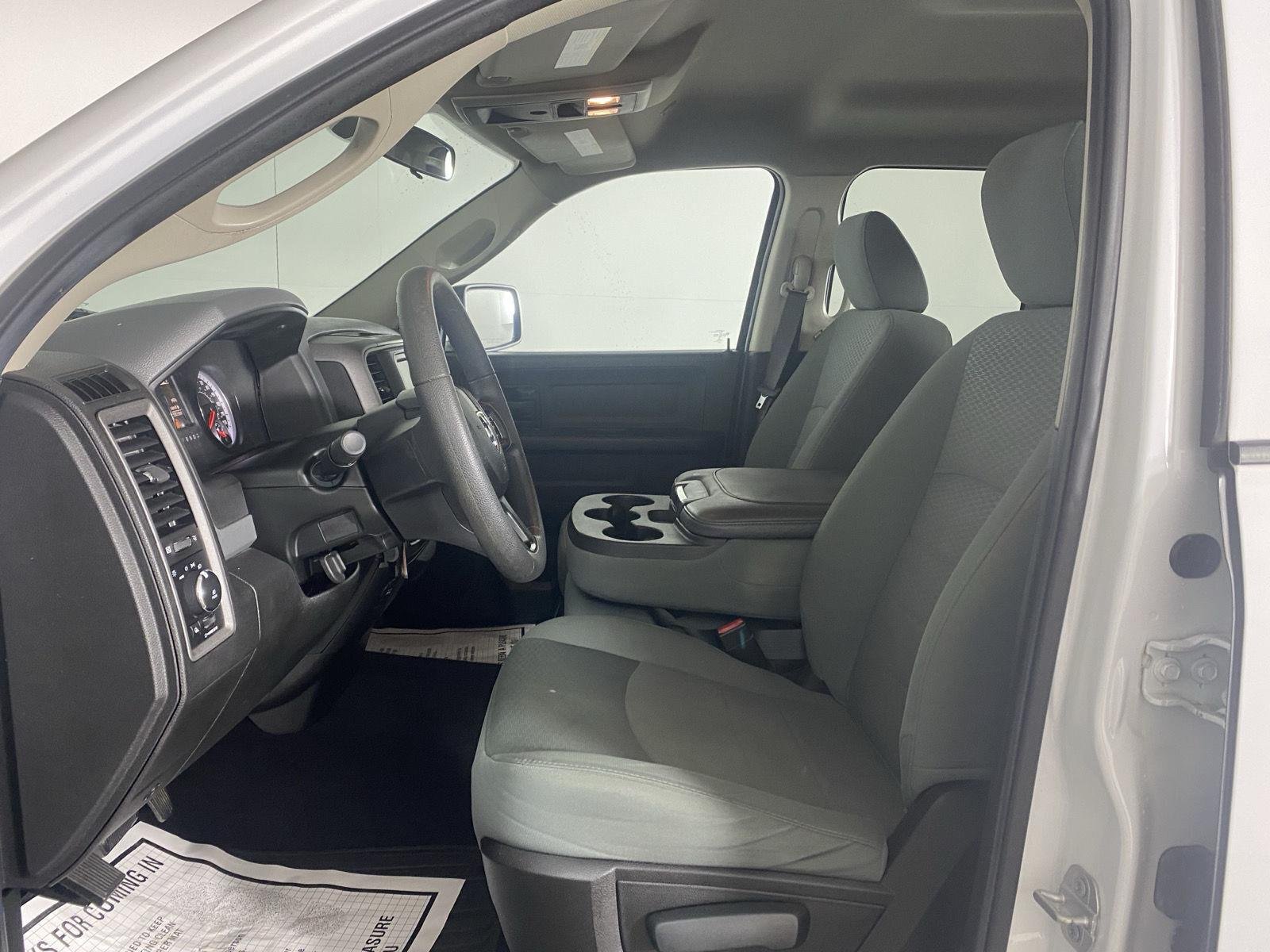 Used 2019 Bright White Clearcoat Ram Express image 18