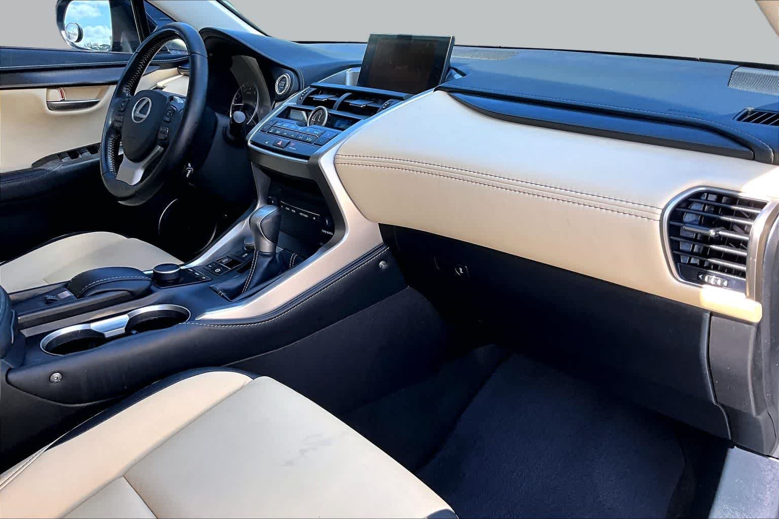 Used 2017 Obsidian Lexus  image 19