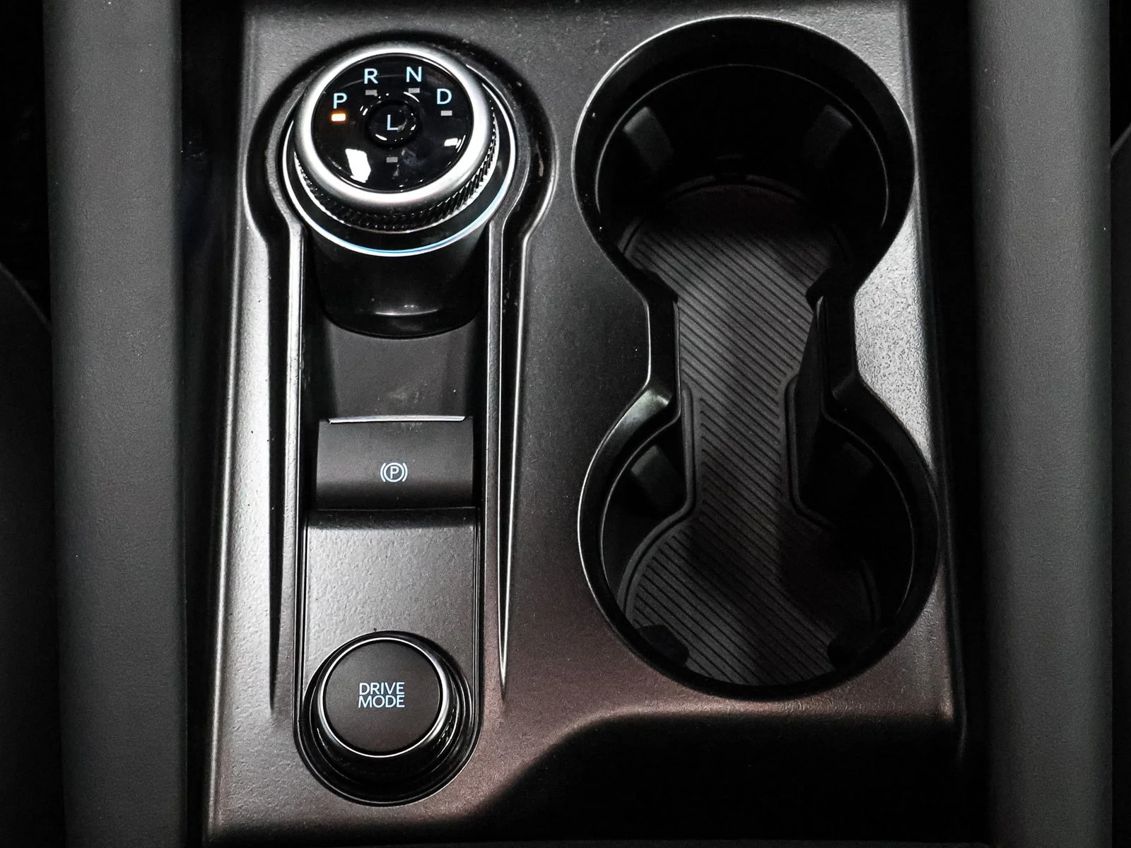 New 2026 Agate Black Metallic Ford Active image 27