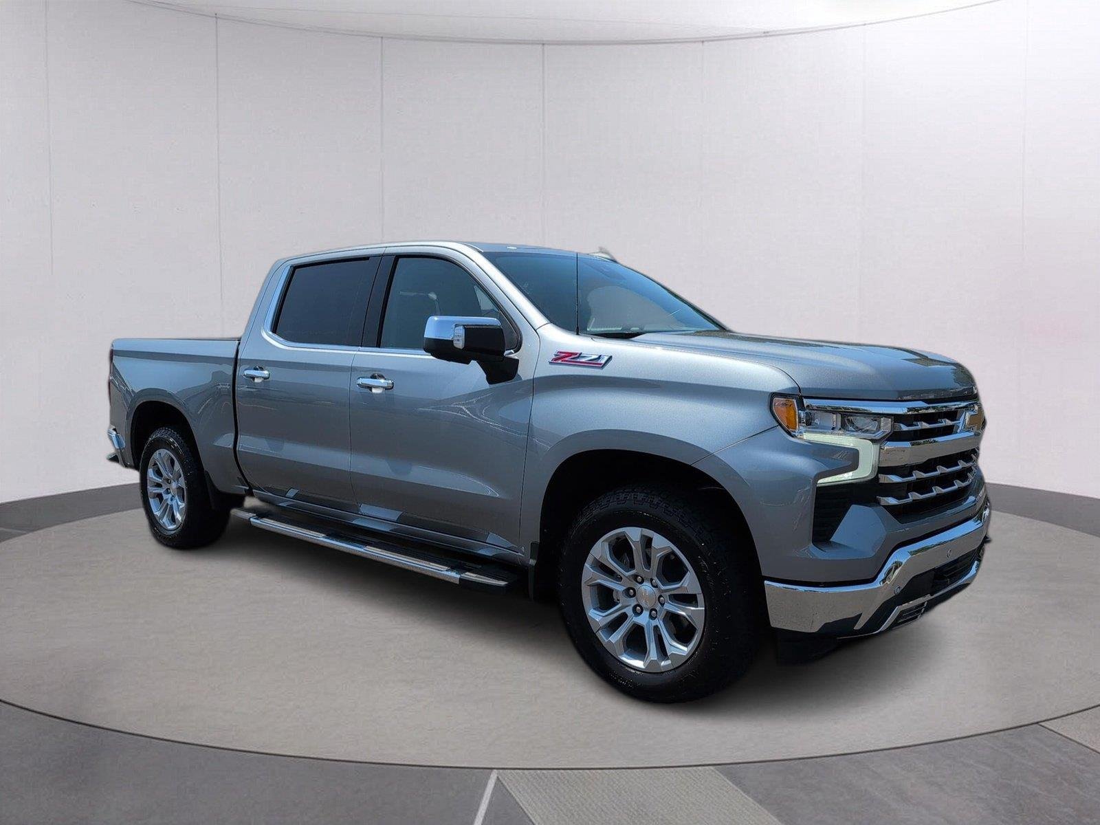 Used 2026 Sterling Gray Metallic Chevrolet LTZ image 9