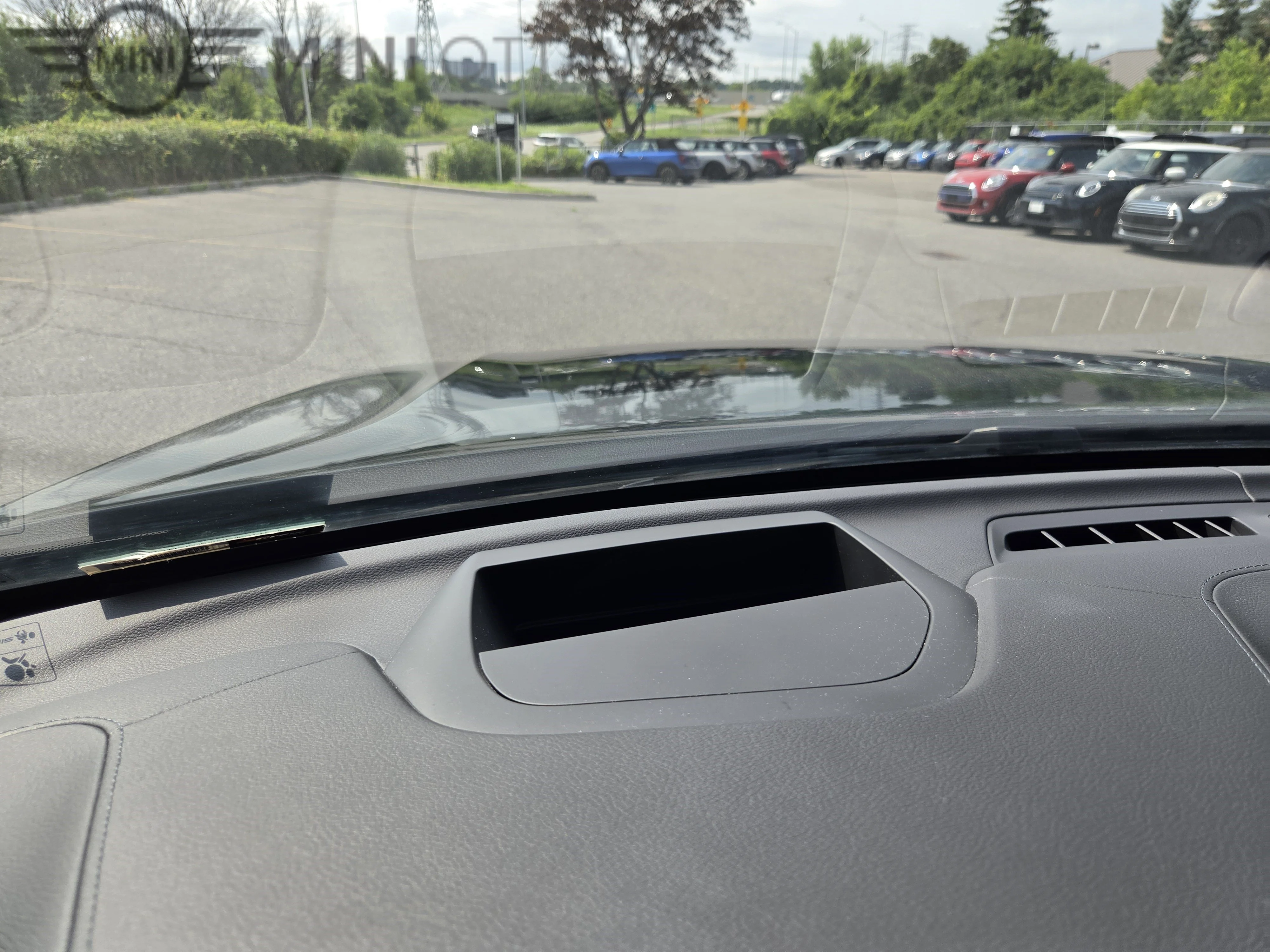 Used 2023 Black Solid Stone Volvo Ultimate Bright Theme image 26