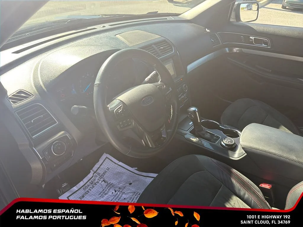 Used 2018 Black Ford XLT image 16