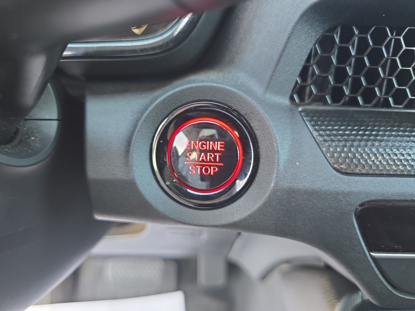 2024 Honda CR-V LX - Photo 24