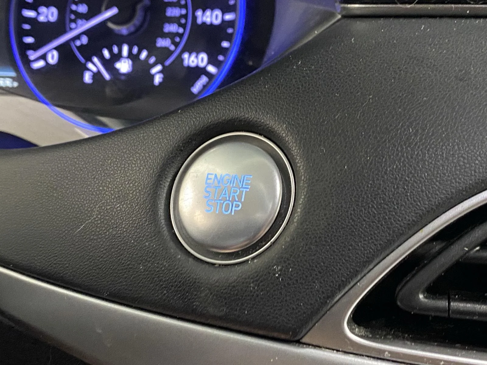 Used 2020 Lagoon Silver Hyundai SEL image 30