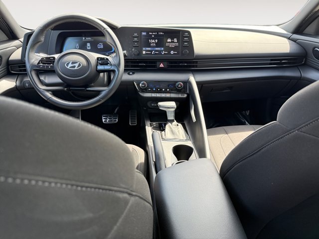 Certified Used 2025 Ecotronic Gray Hyundai  image 15
