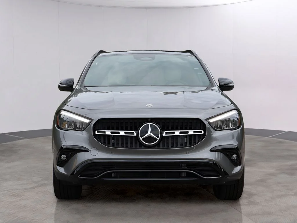 New 2026 Mountain Gray Metallic Mercedes-Benz GLA 250 image 2