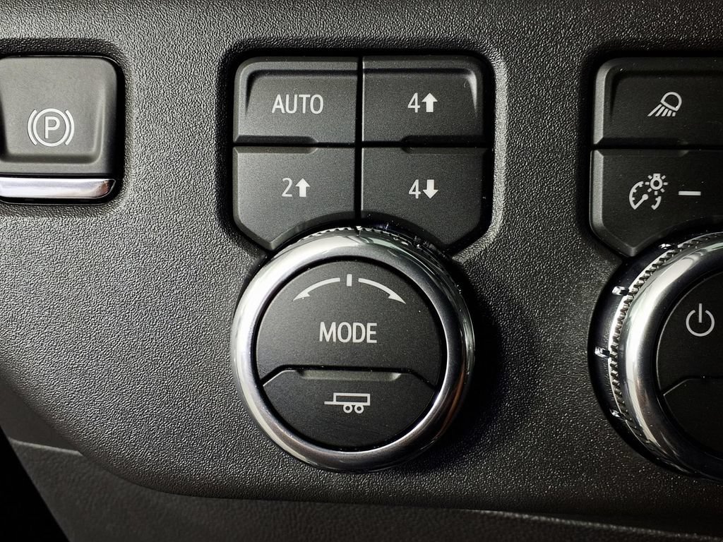 2026 GMC Sierra 1500 SLT - Photo 15