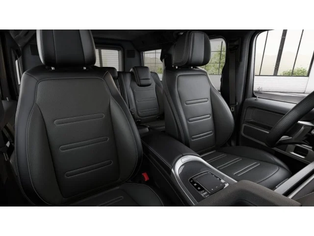 New 2027 MANUFAKTUR Night Black Magno Mercedes-Benz G 580 image 6