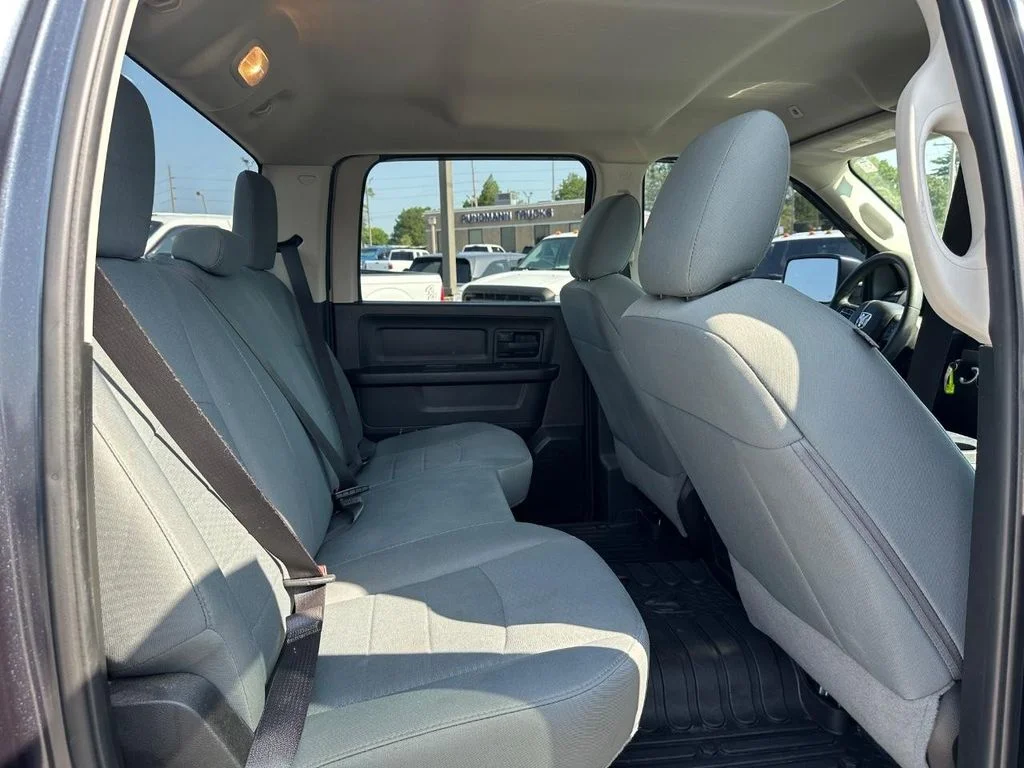 Used 2019 Granite Crystal Metallic Ram  image 10