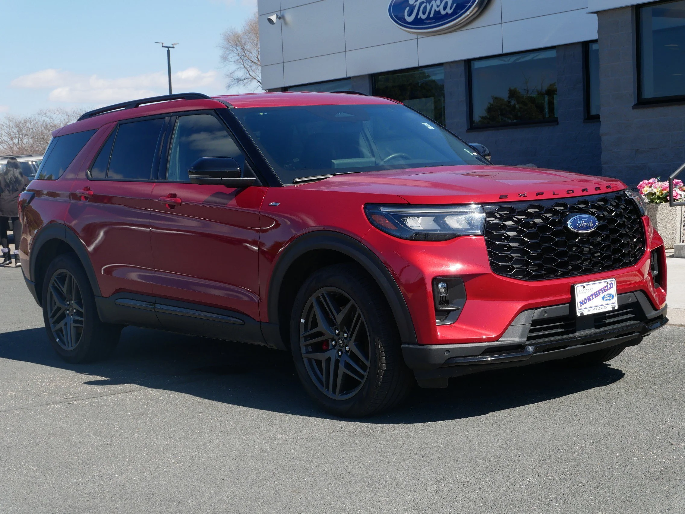 Used 2025 Ford Explorer ST-LINE with VIN 1FMUK8KH9SGB64687 for sale in Northfield, Minnesota