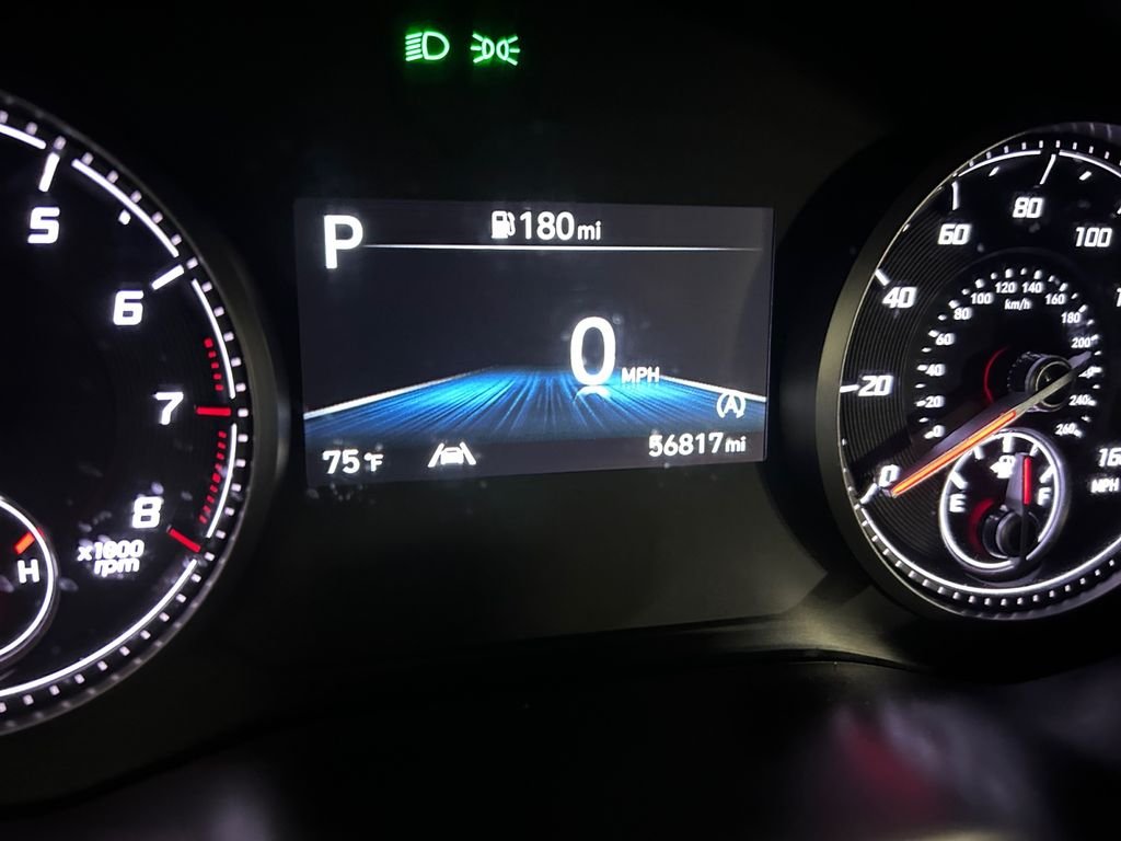 Used 2023 Black Hyundai SEL image 10
