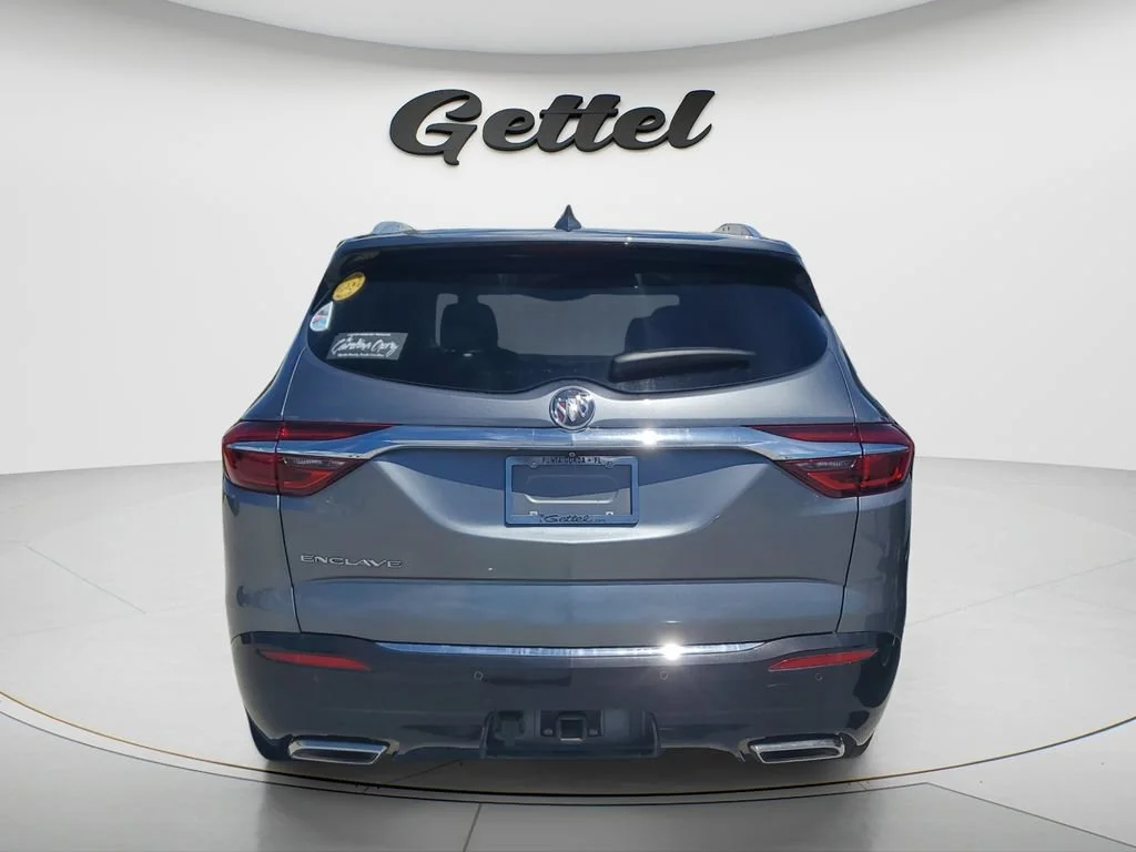 Used 2021 Includes Pitch Dark Night lower exterior accent color.) Buick Essence image 4