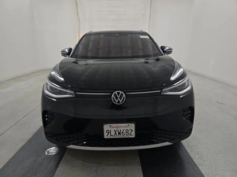 Used 2023 Volkswagen ID.4 PRO S PLUS with VIN 1V2JNPE8XPC048643 for sale in Inglewood, CA